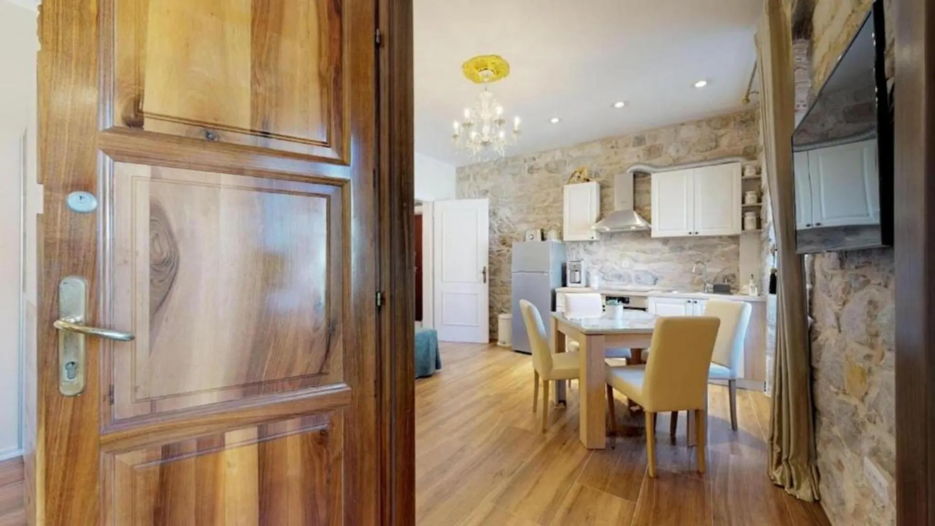 Chrysanta Apartments Split Croatie